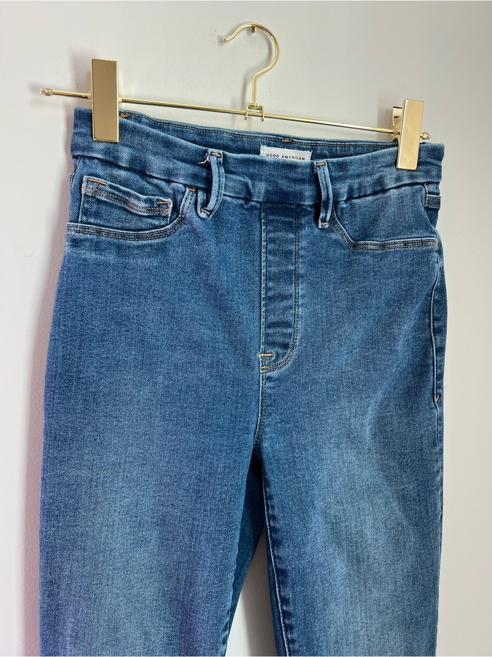 Good American | Indigo Wash Denim Flare Jeans #GLF478T Size 2 - Picture 4 of 17